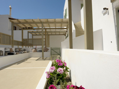 Almyris Rooms