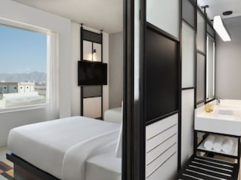 ALOFT MUSCAT