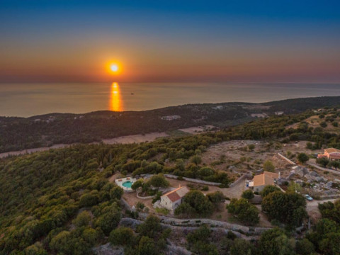 Aloni Cottages