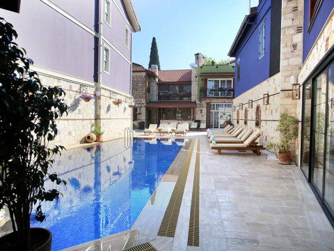 ALP PASA HOTEL