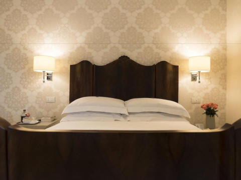 Altavilla Boutique Hotel