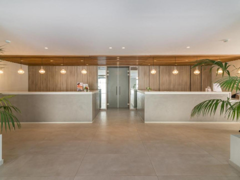 Altura Hotel
