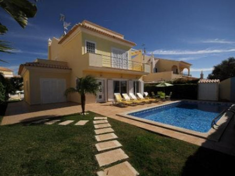 Altura Villa