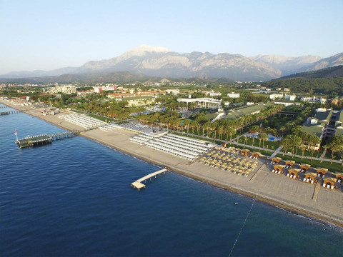 Dobedan World Palace Hotel (ex Alva Donna World Palace)