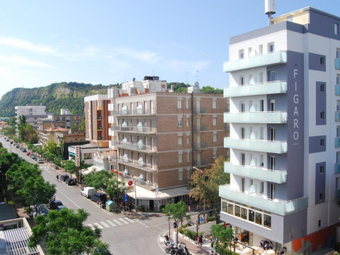 Amadei Hotel Figaro & Apartments
