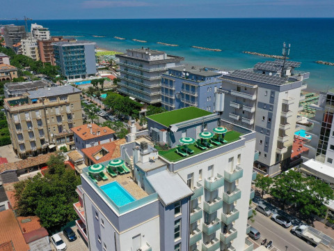 Amadei Hotel Figaro & Apartments