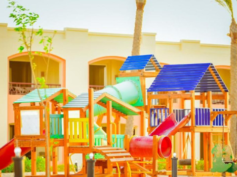 Amarina Queen Resort