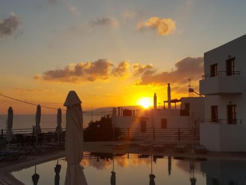 Amazones Village Suites