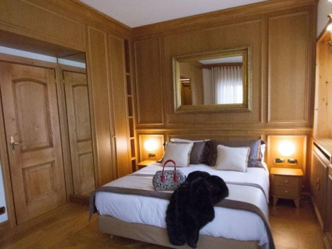 Ambra Cortina Luxury & Fashion Boutique Hotel