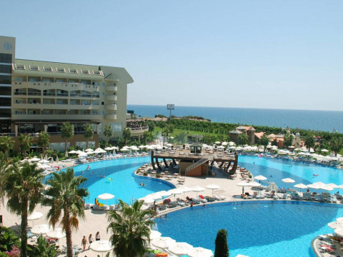 AMELIA BEACH RESORT