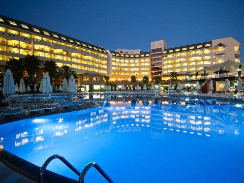 AMELIA BEACH RESORT