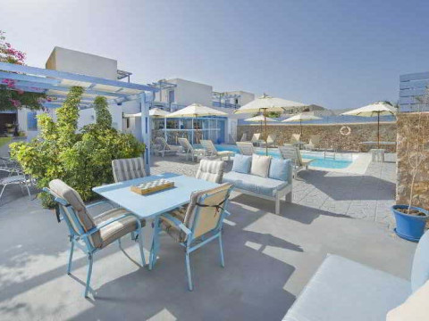 Amelie Santorini Hotel