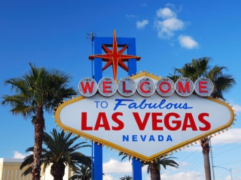 AMERICA – COASTA de VEST