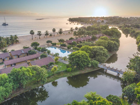 Amethyst Resort Passikudah