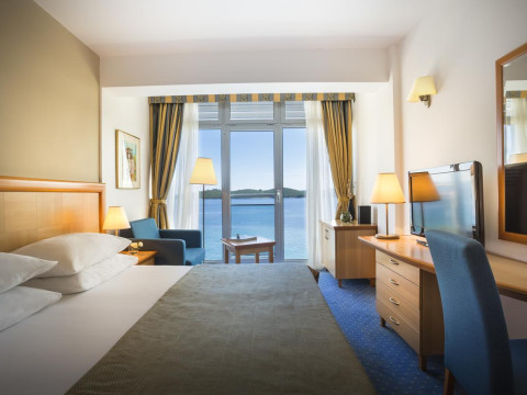 Aminess Grand Azur Hotel