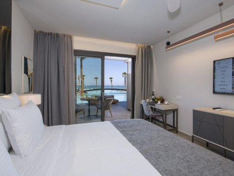 AMIRA LUXURY RESORT (ADULTS ONLY)