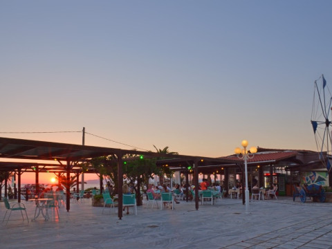 Ammes Hotel