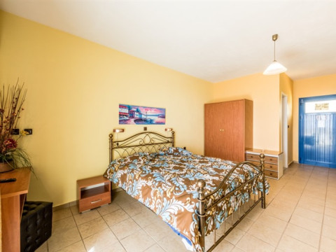 Ammes Hotel & Apartments