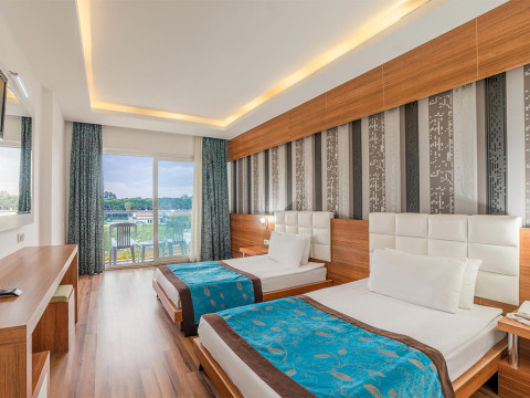 Kleopatra Ada Hotel