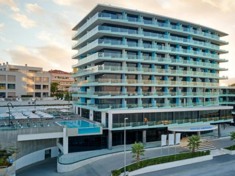 Amphora Hotel