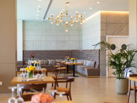 Hotel AMR
