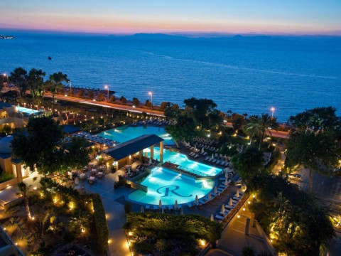 Rhodes Bay Hotel & Spa