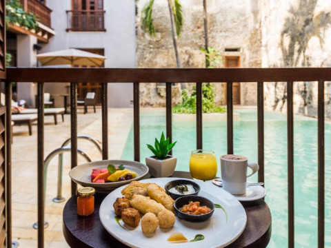 Ananda Hotel Boutique