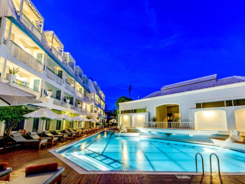 Hotel Andaman Seaview