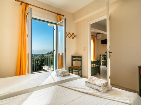 Anemona Apartments