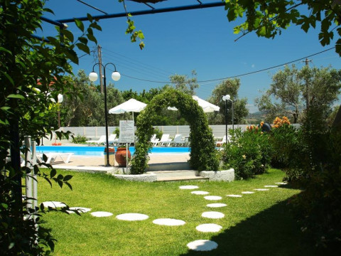 Anesis Village
