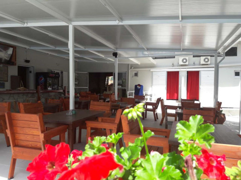 Angela Hotel