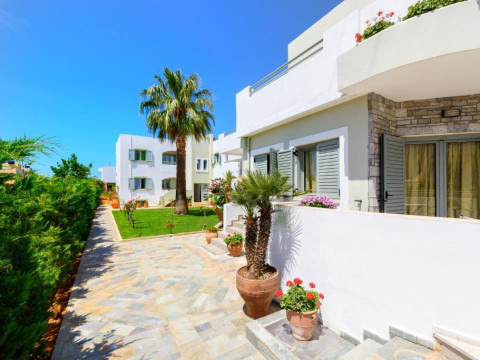 Angela Studios and Apartments
