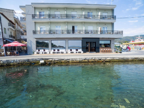 Angelica Hotel