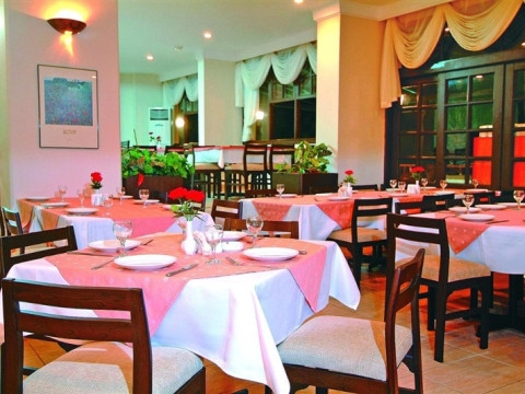 ANITAS BEACH HOTEL