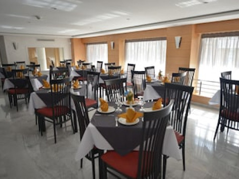 ANNAKHIL HOTEL