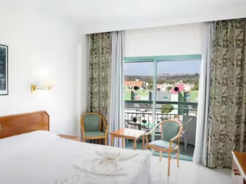 Antigoni Hotel