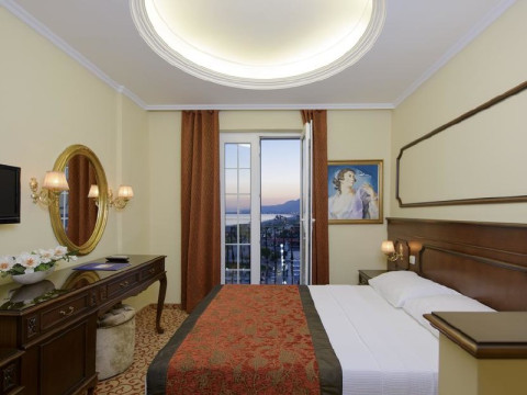 ANTIQUE ROMAN PALACE MUSEUM HOTEL +16