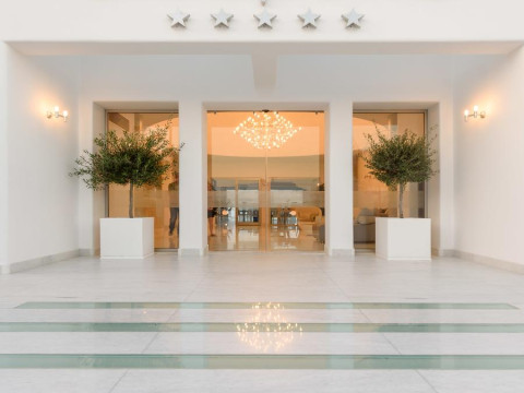 Antoperla Luxury Hotel  Spa