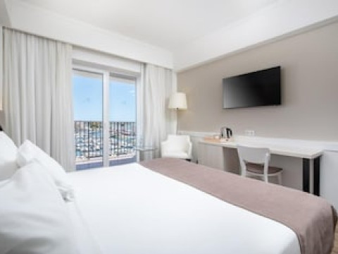 AP EVA SENSES HOTEL