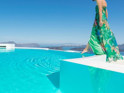 Apanemo Hotel & Suites Santorini