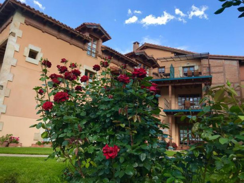 Apartamentos Alquitara