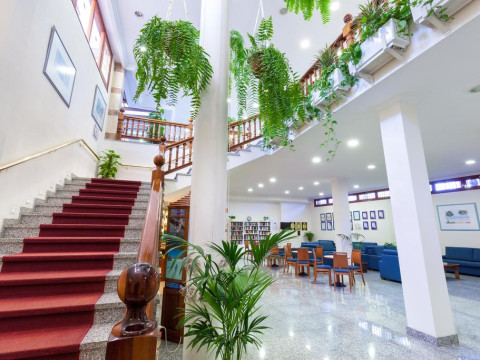 APARTAMENTOS CASABLANCA
