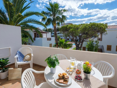 Apartamentos Estival Park