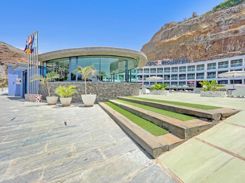 Apartamentos Gran Amadores