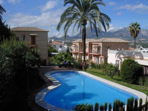 Apartamentos Mundaka Albir