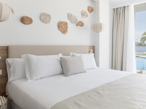 Apartamentos Roc Portonova