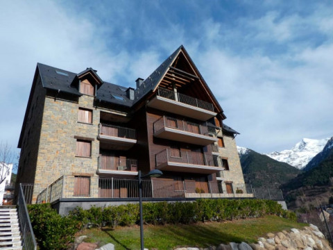 Apartamentos Sallent De Gallego 3000