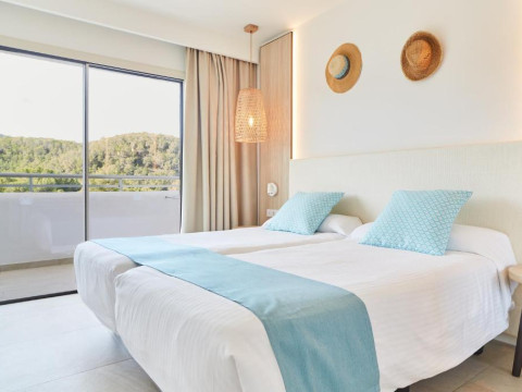 Apartamentos San Miguel Park & Esmeralda Mar
