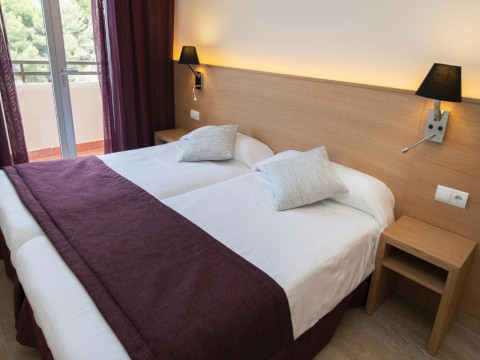 Apartamentos San Miguel Park & Esmeralda Mar