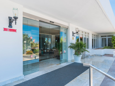 Apartamentos Siesta I